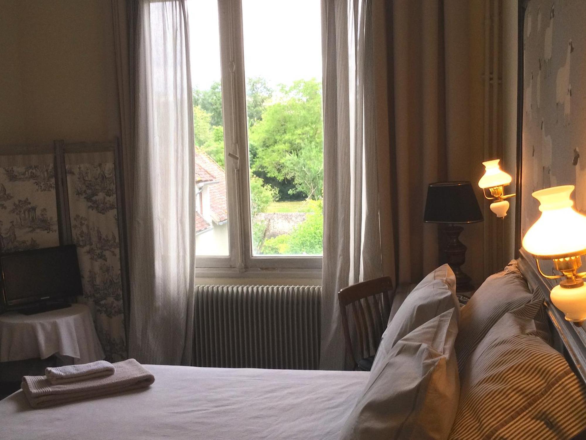 Le Logis Alexandra Bnb La Trimouille 외부 사진
